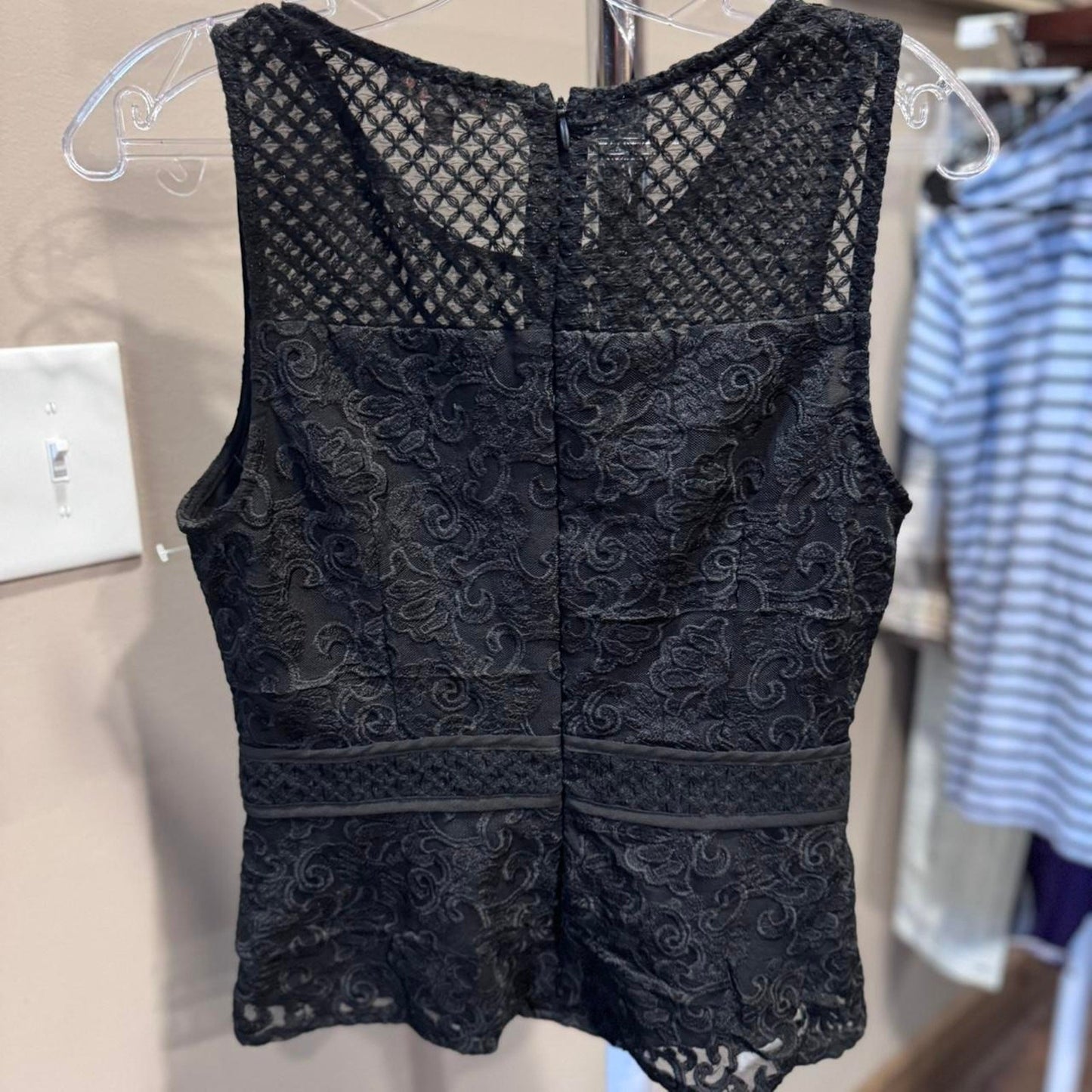 Skies Are Blue Ramilah Peplum Blouse black women’s size small