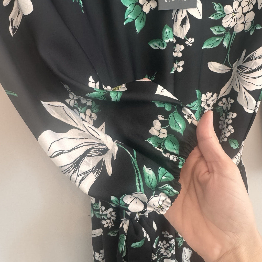 Jones New York NWT Medium Floral V-Neck Midi Dress Black Kelly Green Pockets