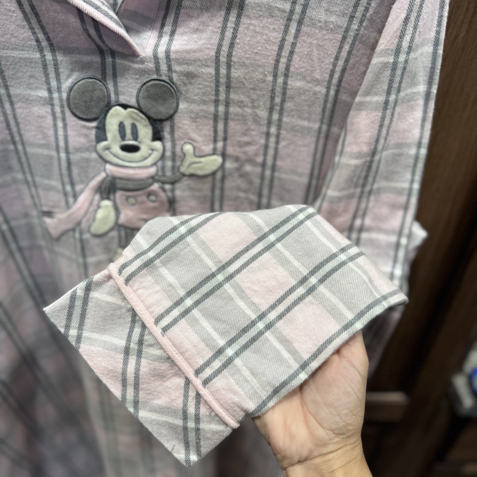 Vintage Disney Store Mickey Mouse Pink Gray Plaid Flannel Nightshirt XL 