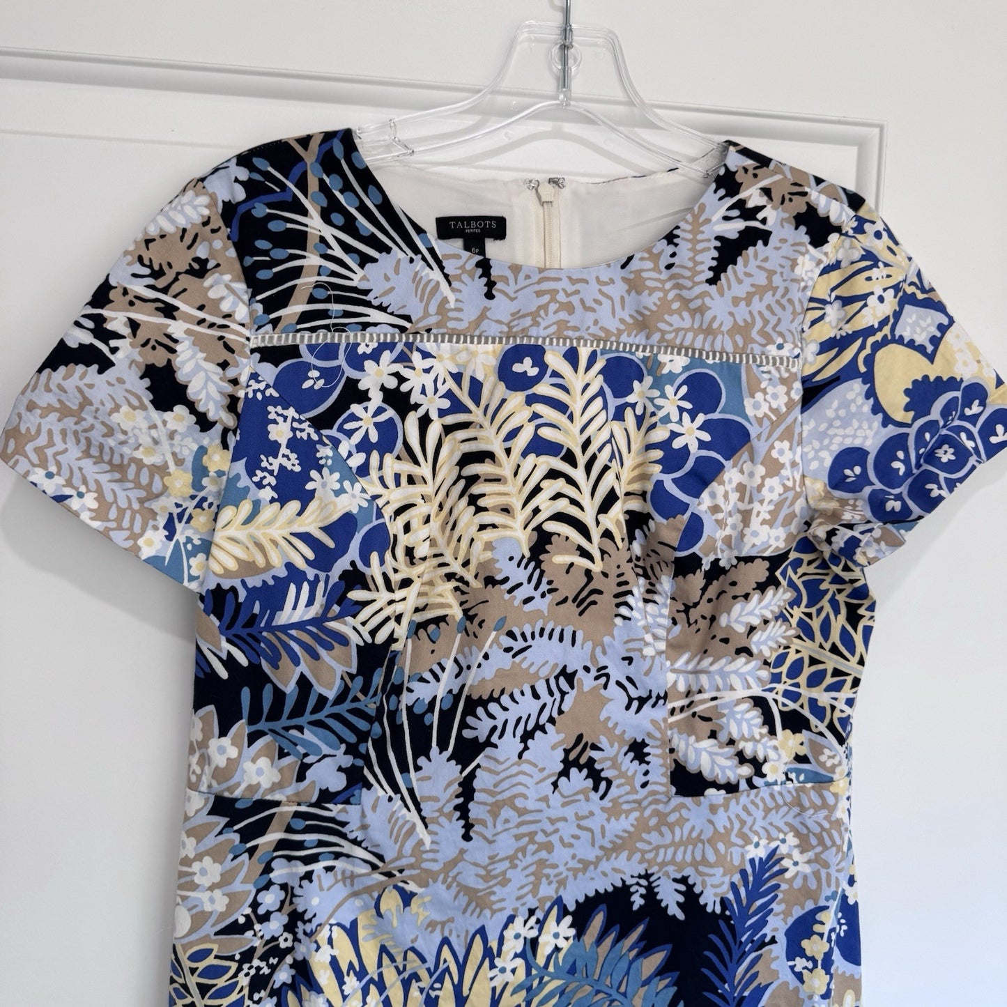 Talbots Petites Floral Sheath Dress Women’s 6P Blue Beige Short Sleeve