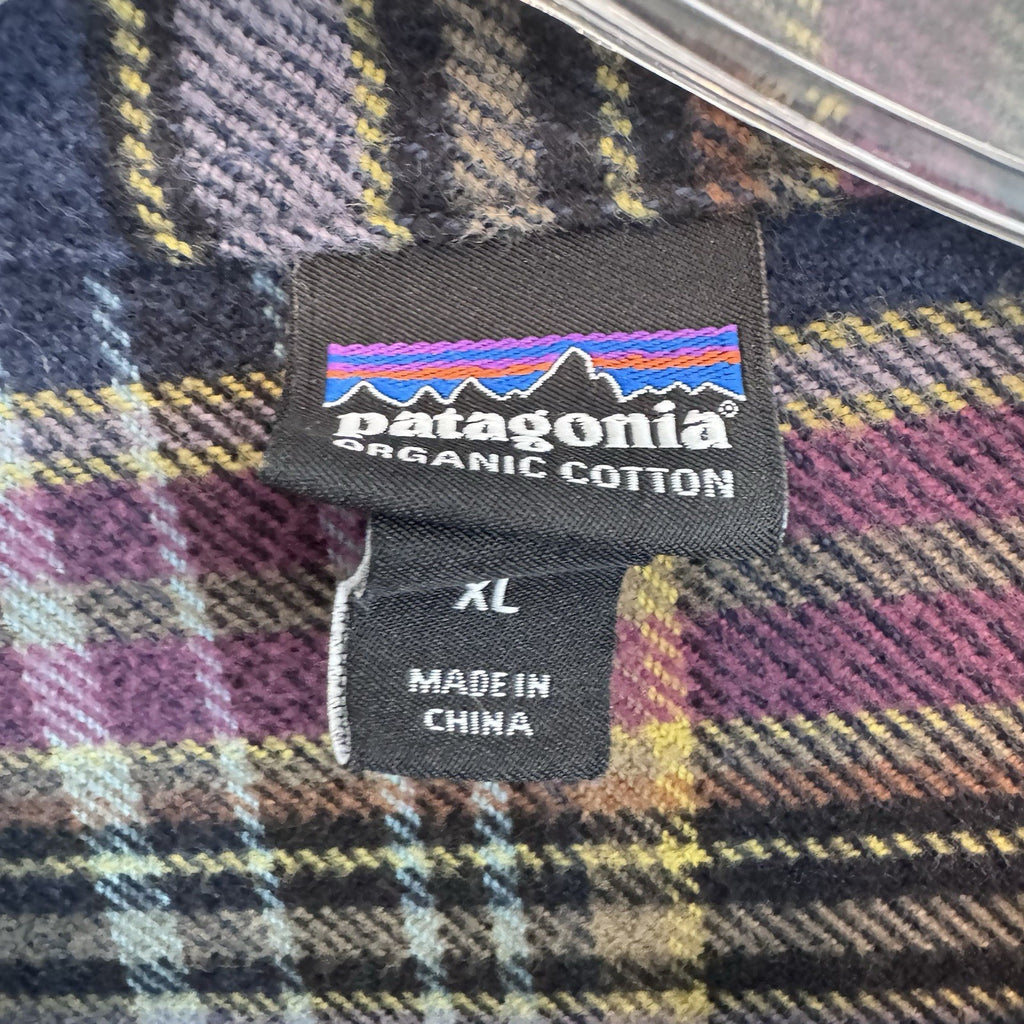 Patagonia Organic Cotton XL Plaid Flannel Shirt Blue Purple Button Up