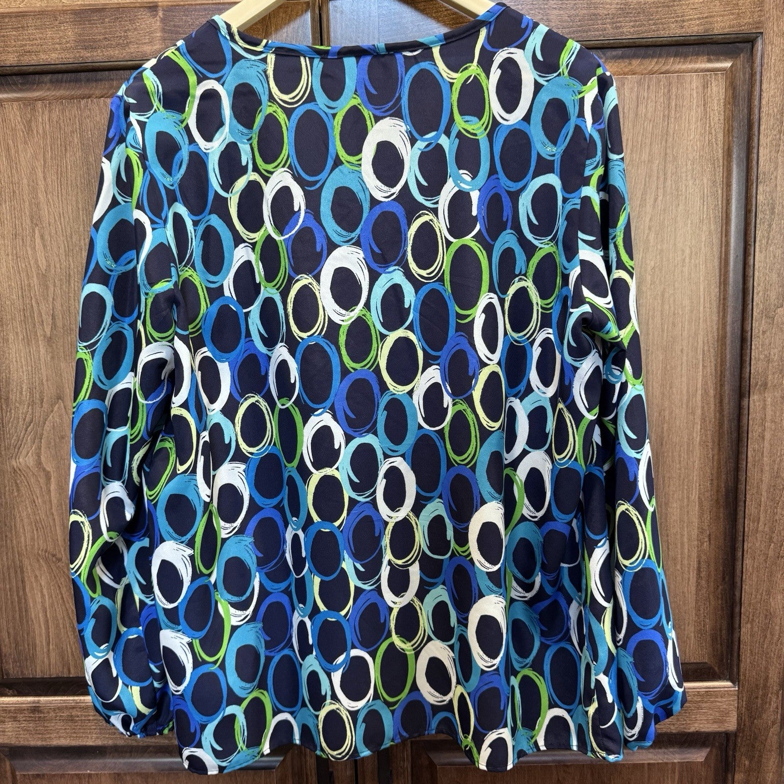 Pappagallo Boho Blouse Women’s Size L Colorful Circle Print Tie Neck 