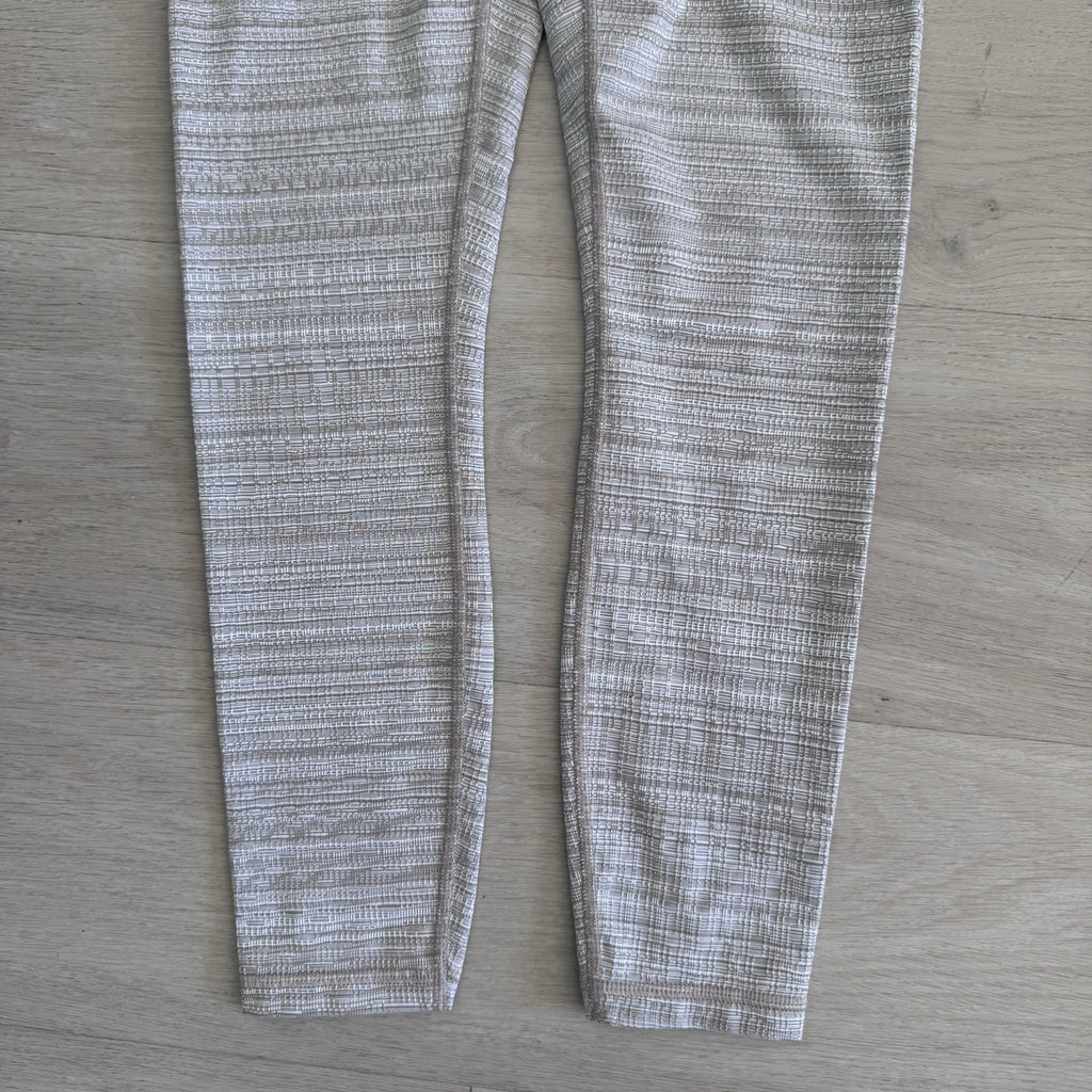 Athleta Women’s Leggings Small Gray Textured Stretch Athletic Yoga Pants