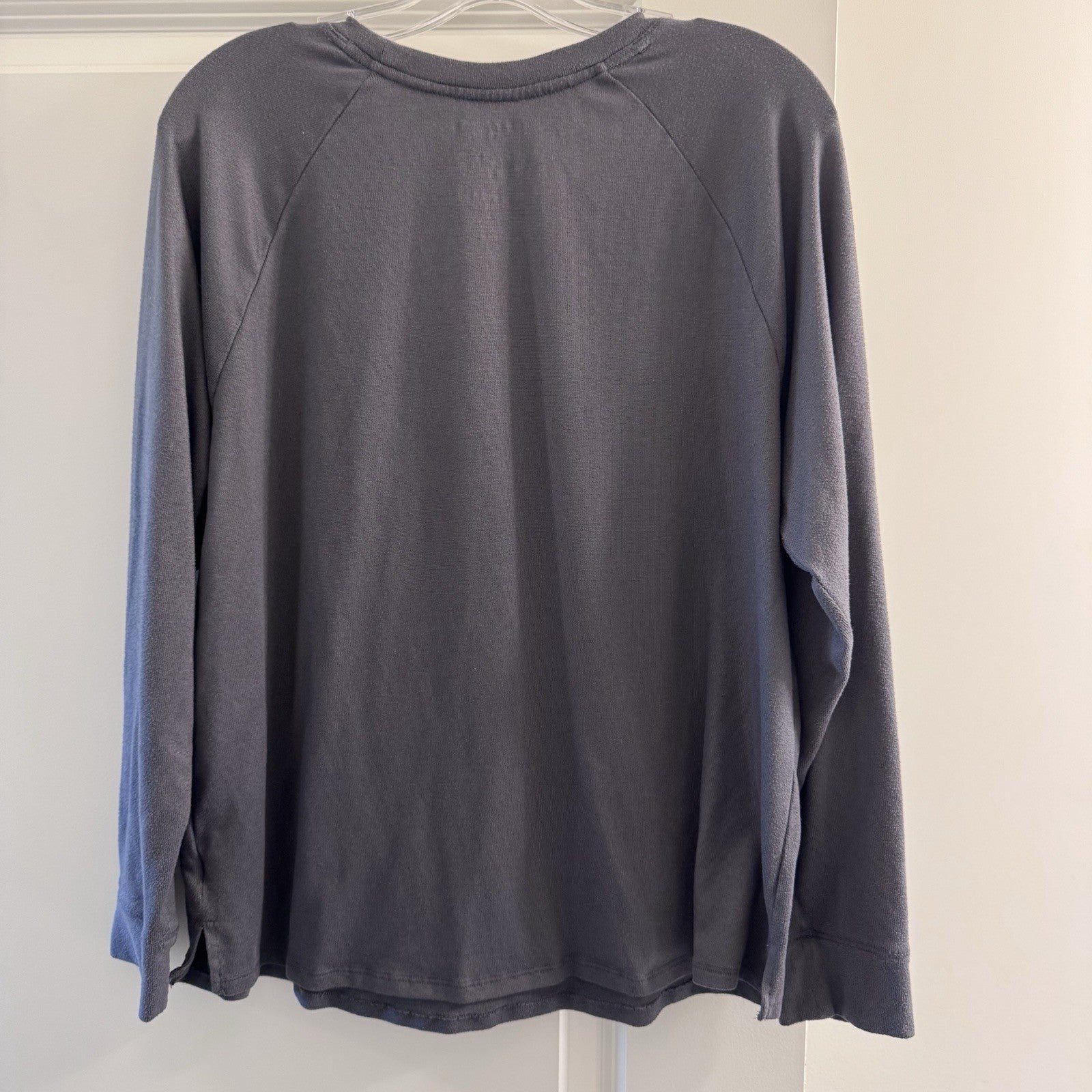 Hello Kitty Sanrio Womens L Leopard Bow Lounge Top Gray Sleepwear 2023 Cute