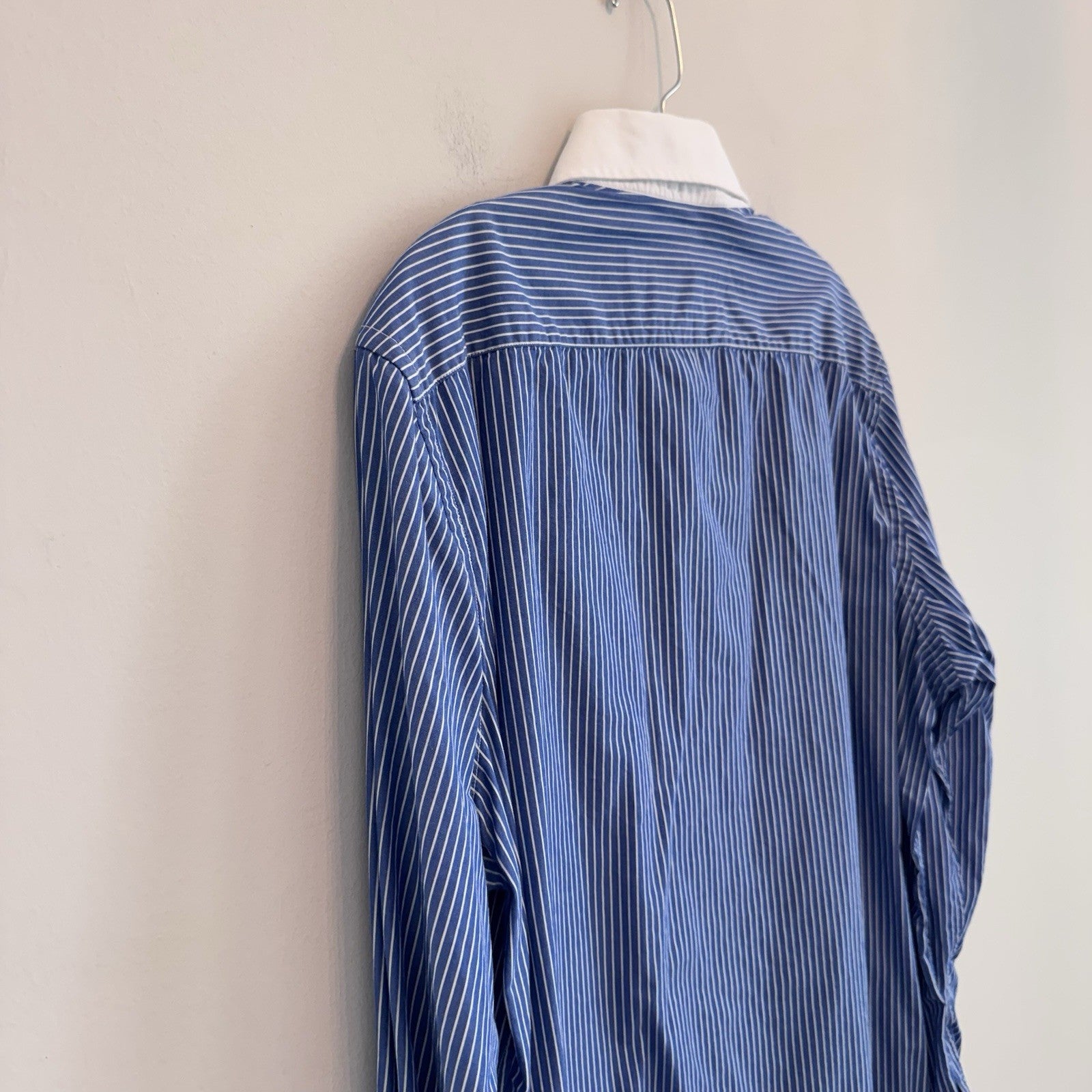 American Eagle XL Blue Stripe Button Up Shirt White Collar Vintage Fit
