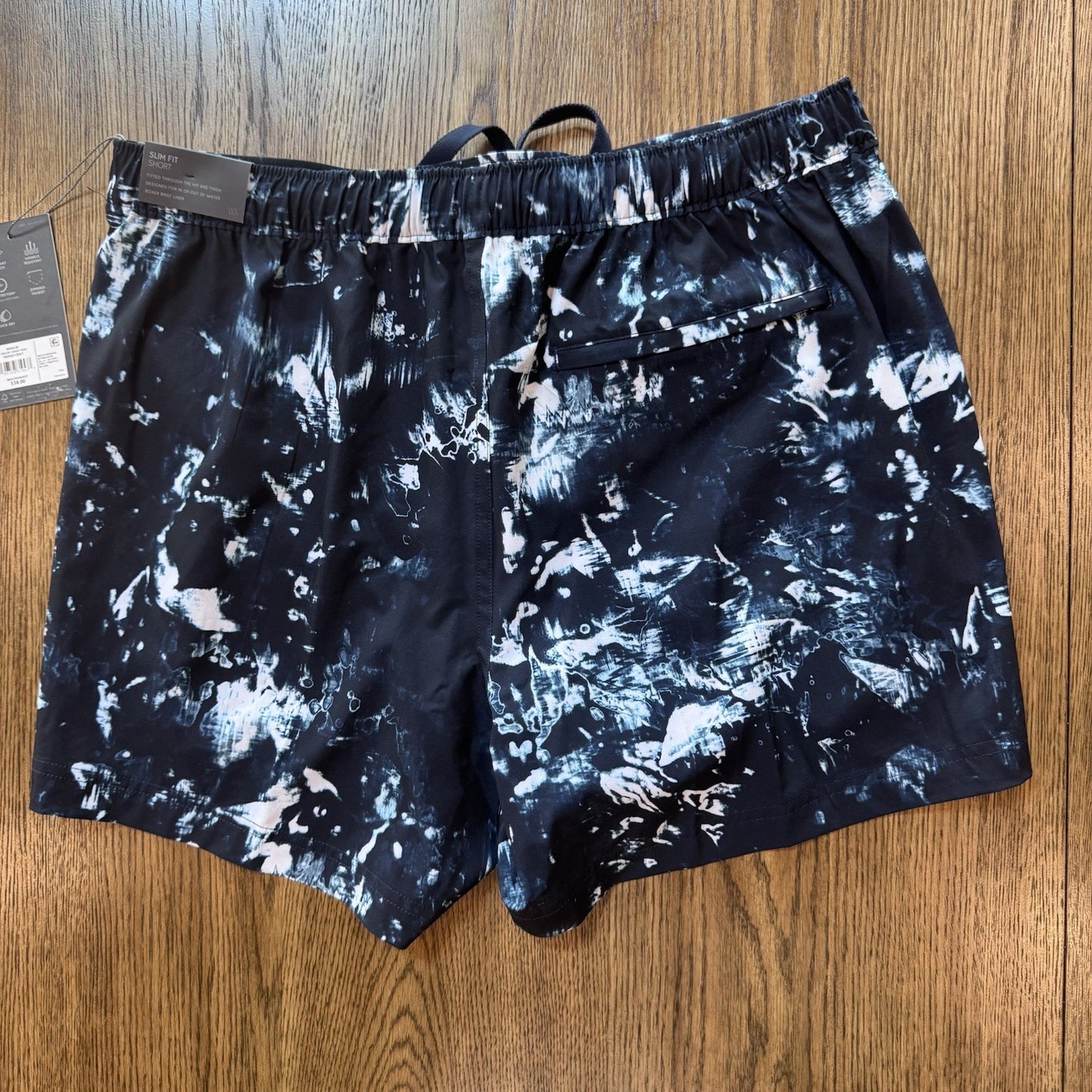 VRST Men’s 5” Resort Shorts Size M Indigo Craft Swim Trunks Slim Fit NWT
