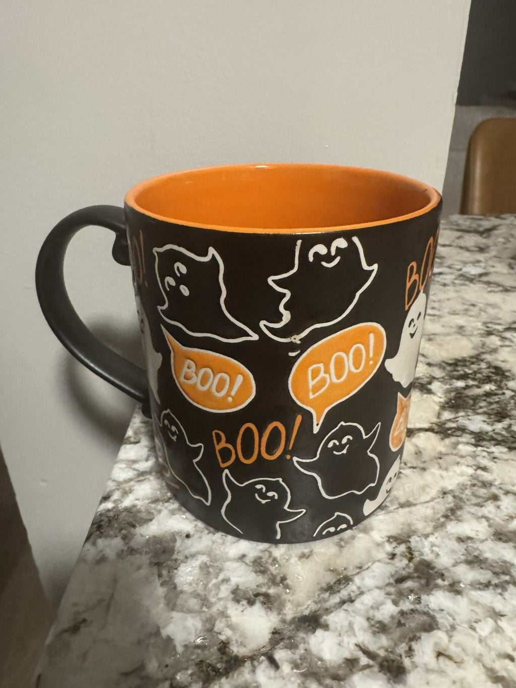 Spectrum Halloween 21 oz Coffee Tea Mug Cup Embossed Ghost BOO! Spooky Melton