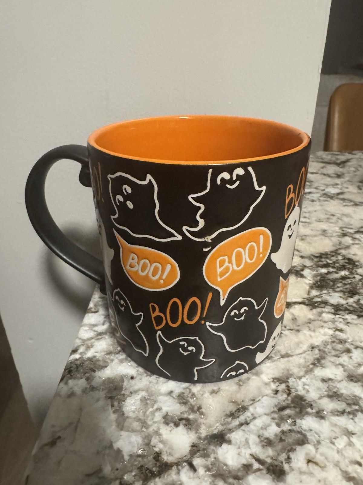 Spectrum Halloween 21 oz Coffee Tea Mug Cup Embossed Ghost BOO! Spooky Melton