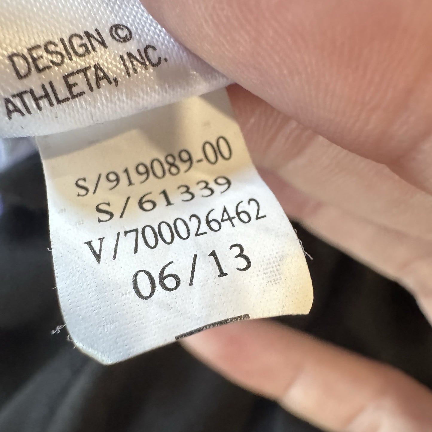 Athleta Skirted Leggings SP Black Purple Stripe Athletic Pants Capri Yoga