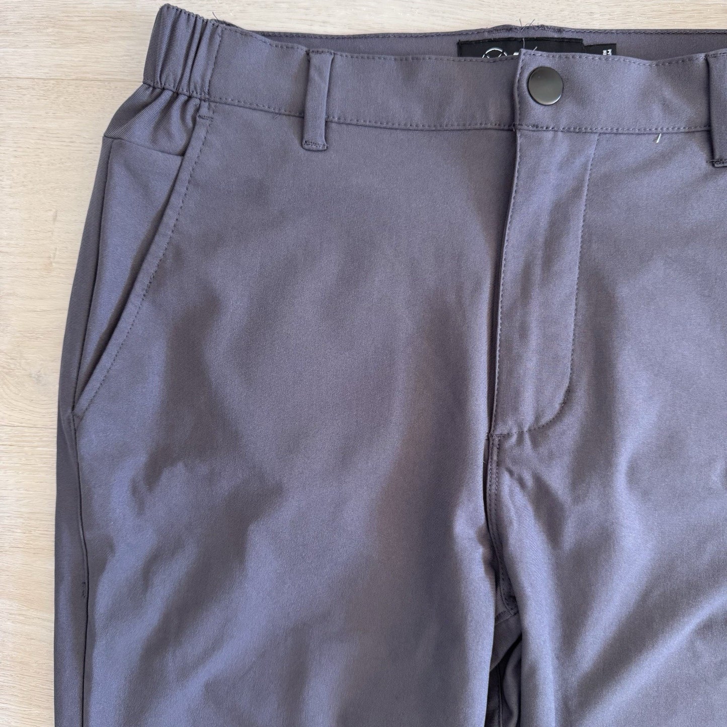 CUTS Mens Jogger Pants Size Small Gray Stretch Athletic Performance