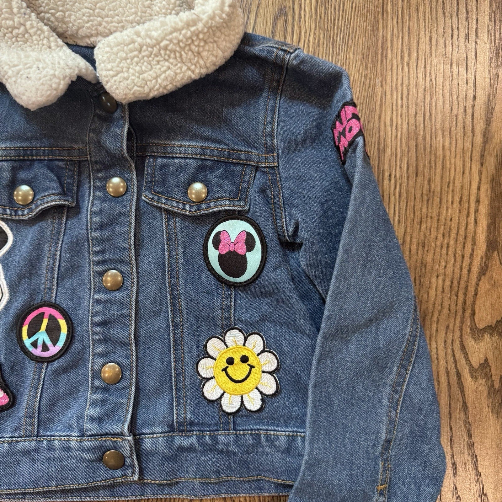 Disney Minnie Mouse Girls Denim Jacket Sherpa Collar Patchwork Size 4T