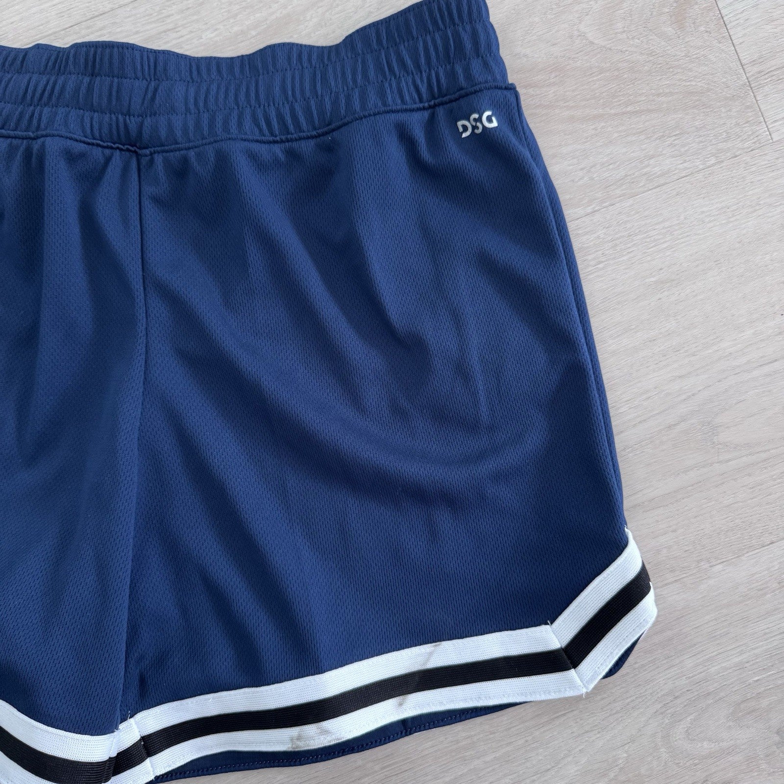 DSG Girls Large 14 Navy Mesh Athletic Shorts Mid Rise NWT