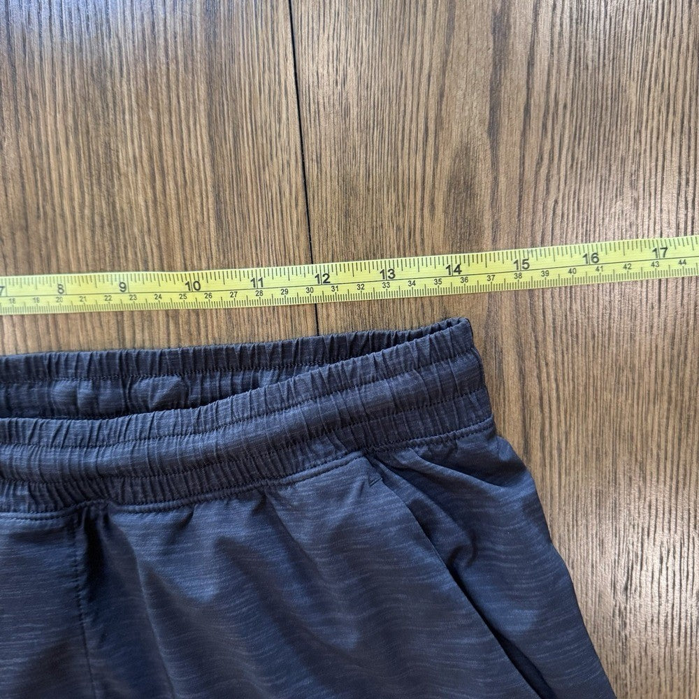 Lululemon Men's Pace Breaker Shorts Navy Blue Lined Gym Size M 17" Waist