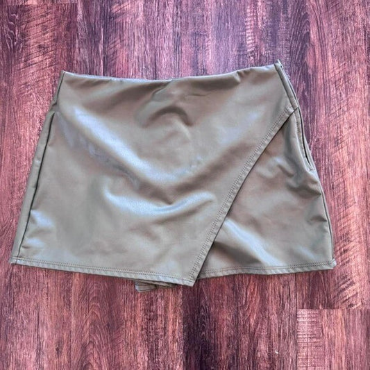 Calina Vegan Leather Skort Green Size M Altar'd State