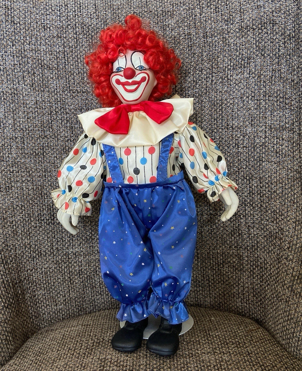 Circus Parade Collection Porcelain Clown Hand Painted Doll 1991 18 Inches