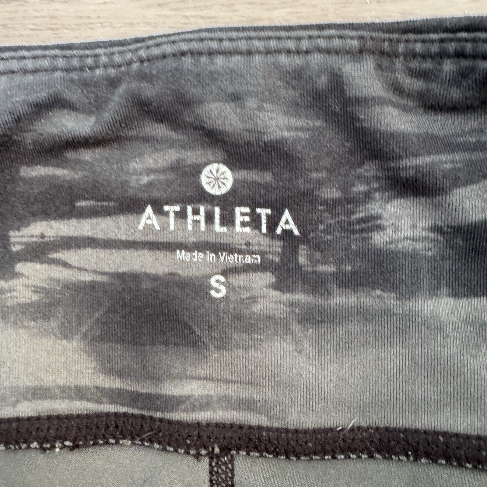 Athleta High Rise Leggings Women’s Small Black Gray Abstract Print