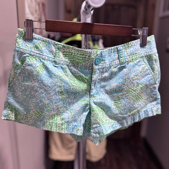 Lilly Pulitzer green blue paisley Walsh short 3" sz 4 preppy summer