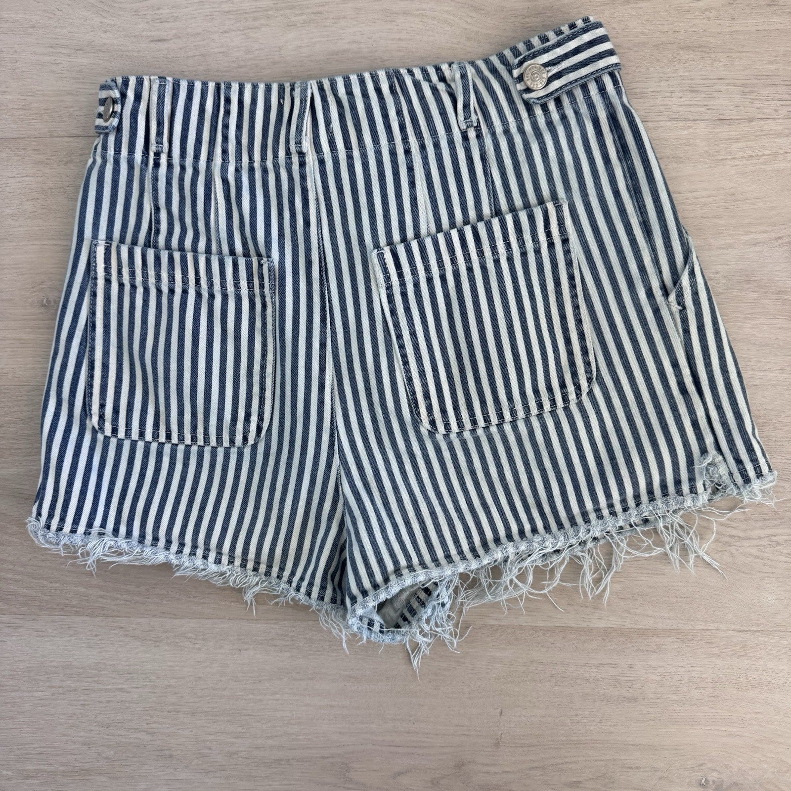 BDG Urban Outfitters Women’s Striped Denim Shorts W29 Raw Hem Y2K