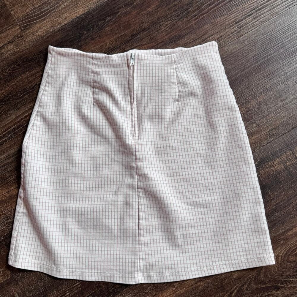 Altar'd State Size XS White/PinkGingham Checked Print Mini Skirt
