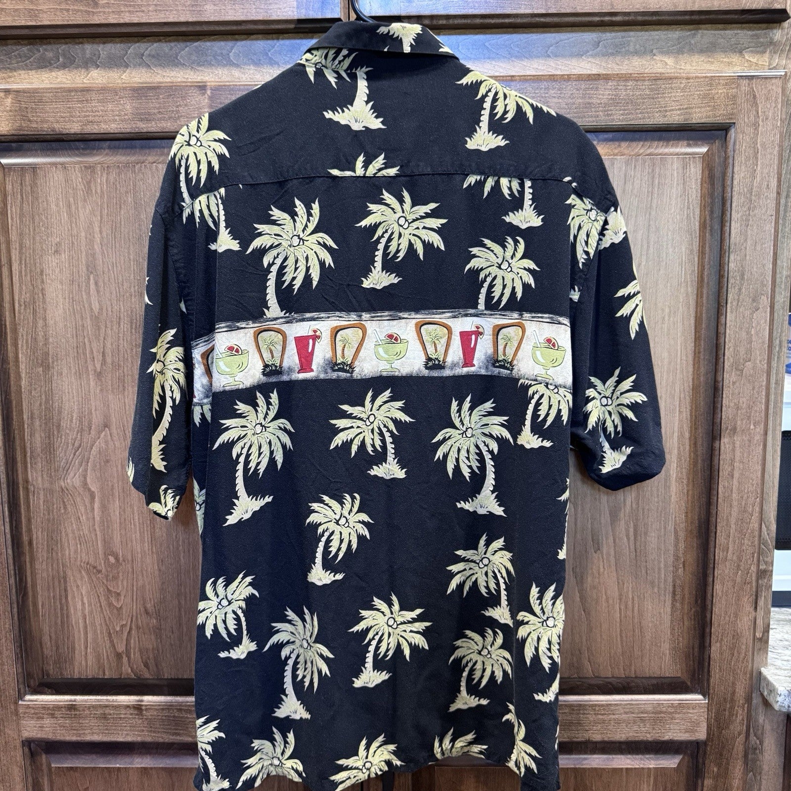 Pierre Cardin Men's Shirt Button Up Sz Med Palm Trees Tropical Drinks Black Tan
