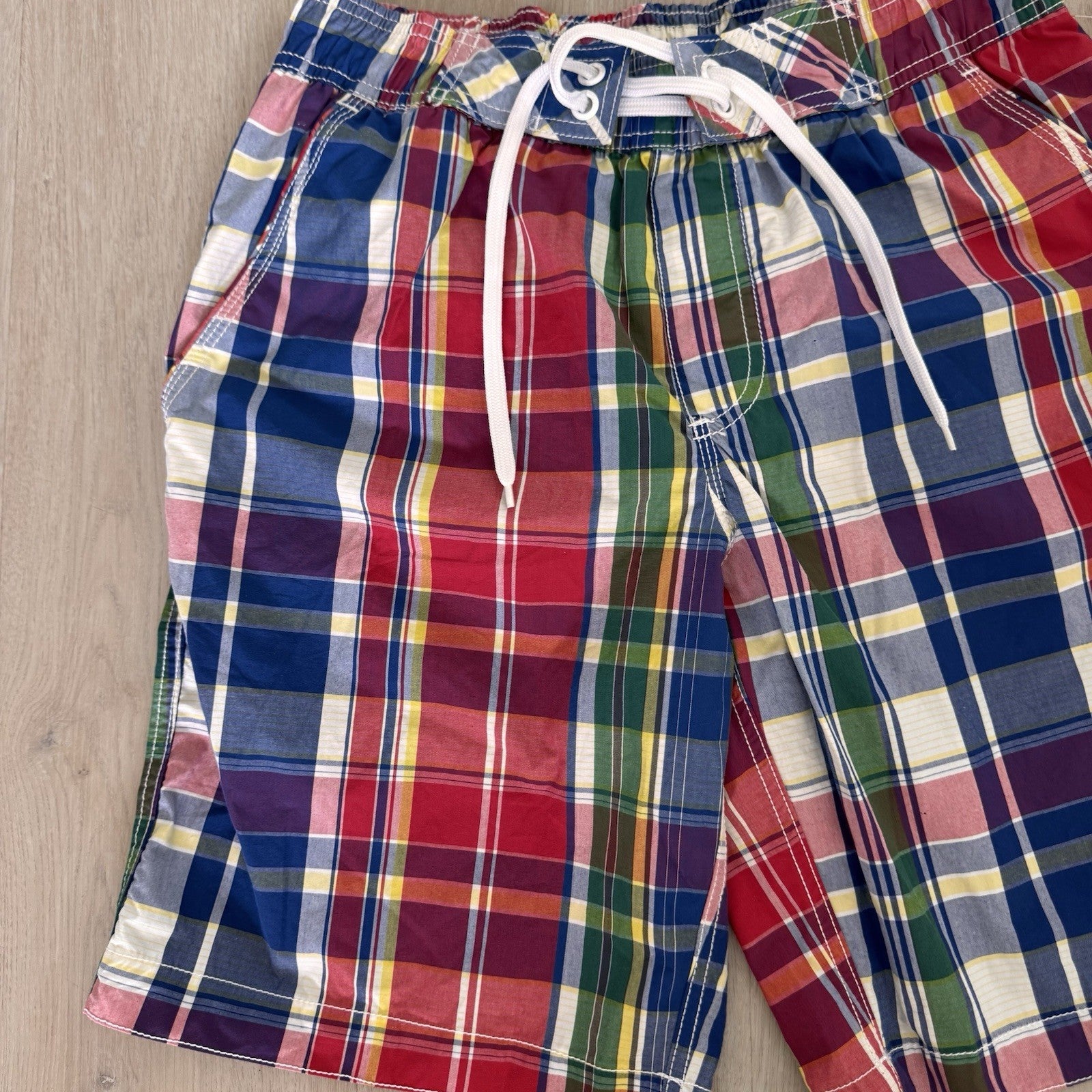Old Navy Men’s Small Swim Trunks NWT Rainbow Plaid Madras Mesh Lined 2011