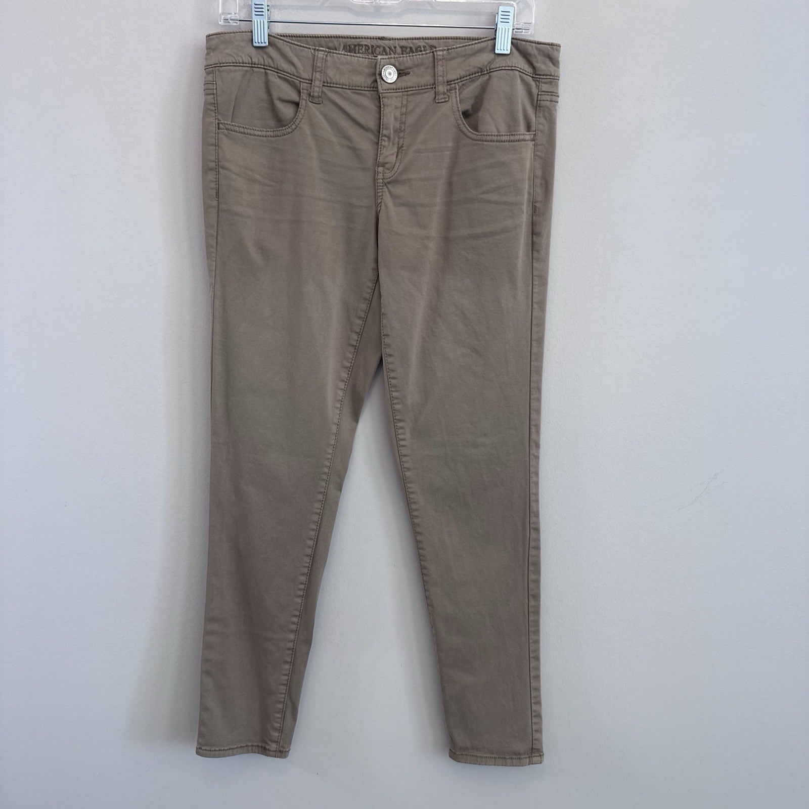American Eagle Stretch Khaki Pants Women’s Size 8 Short Tan Skinny Casual