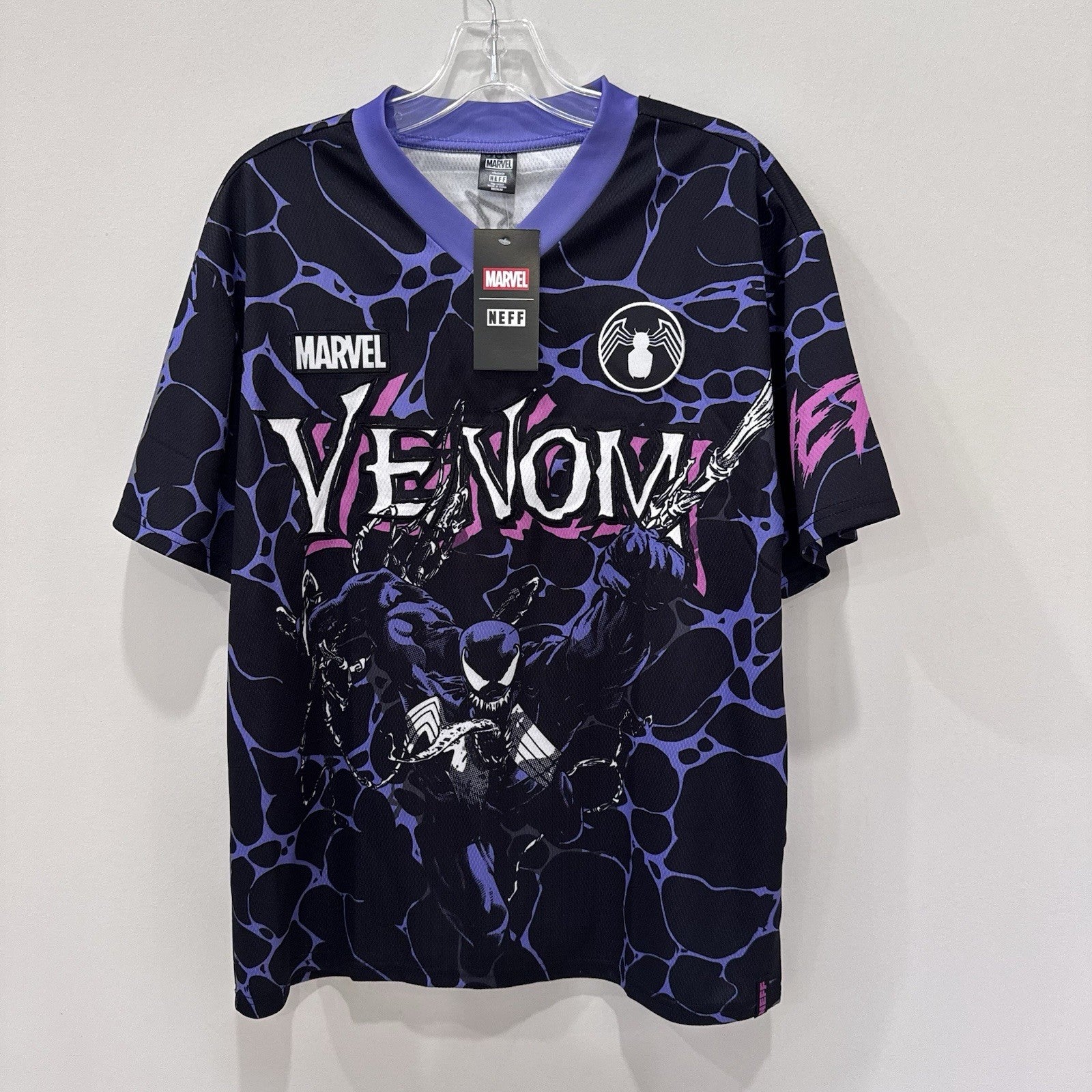 Marvel x Neff Venom Jersey Shirt Mens Medium NWT Graphic Black Purple Pink