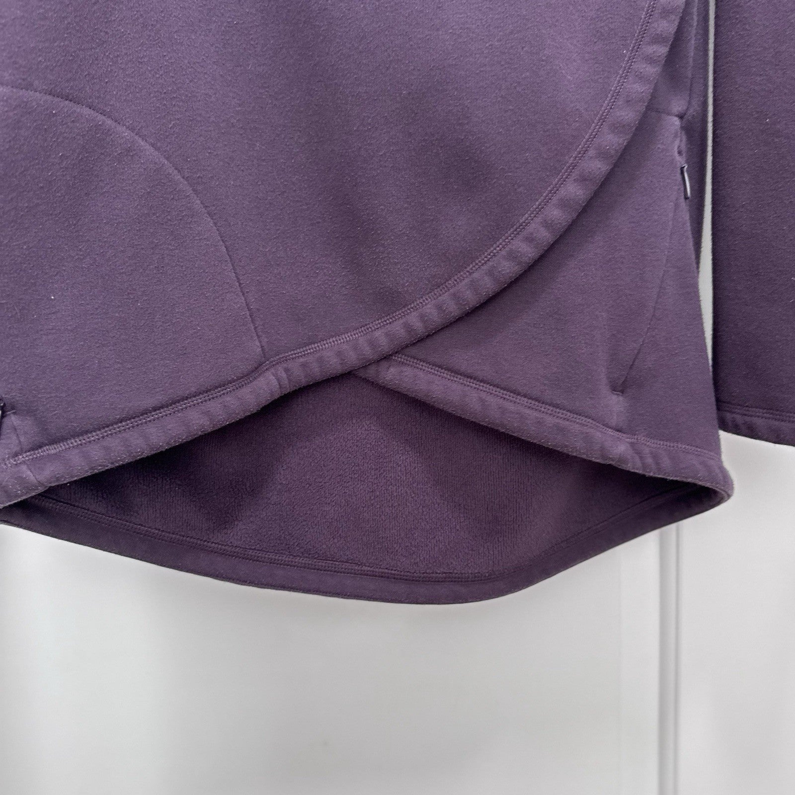 Athleta Medium Cozy Karma Asymmetrical Red Purple Zip Pullover Fleece Jacket EUC