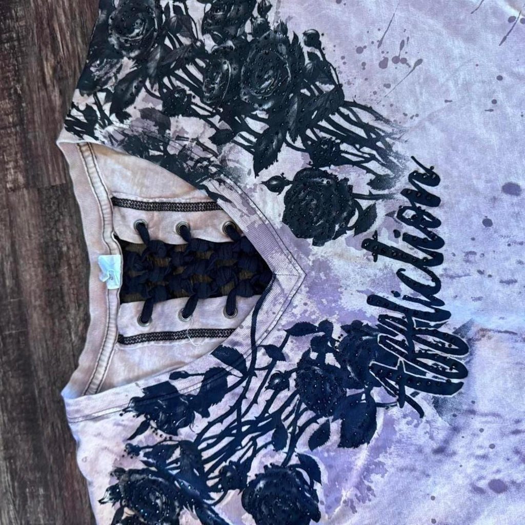 Affliction Provo V-Neck T-Shirt Large vintage other rhinestones and tie
