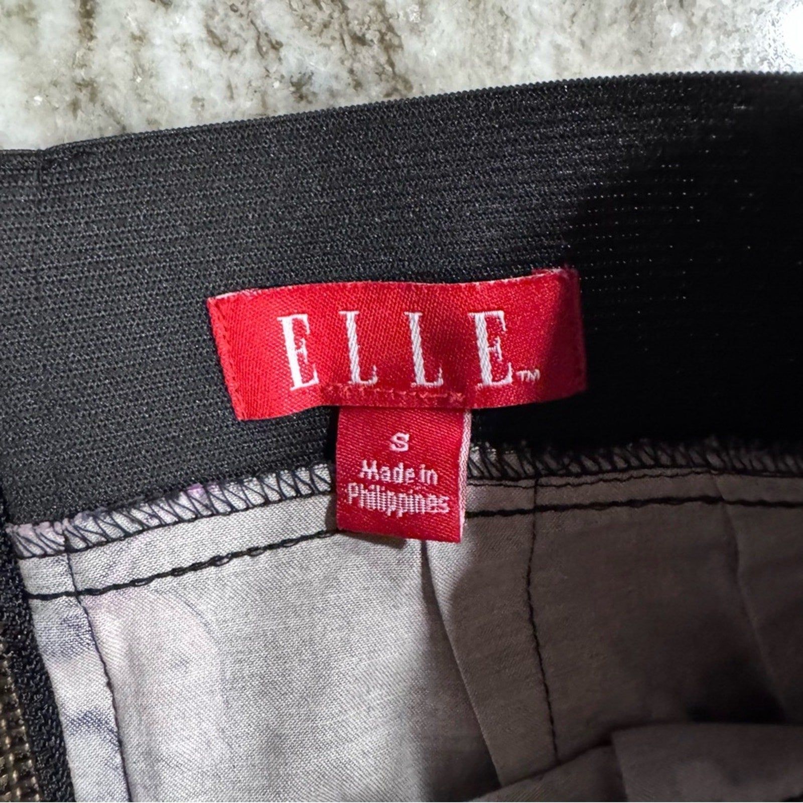 ELLE black floral print skirt size small