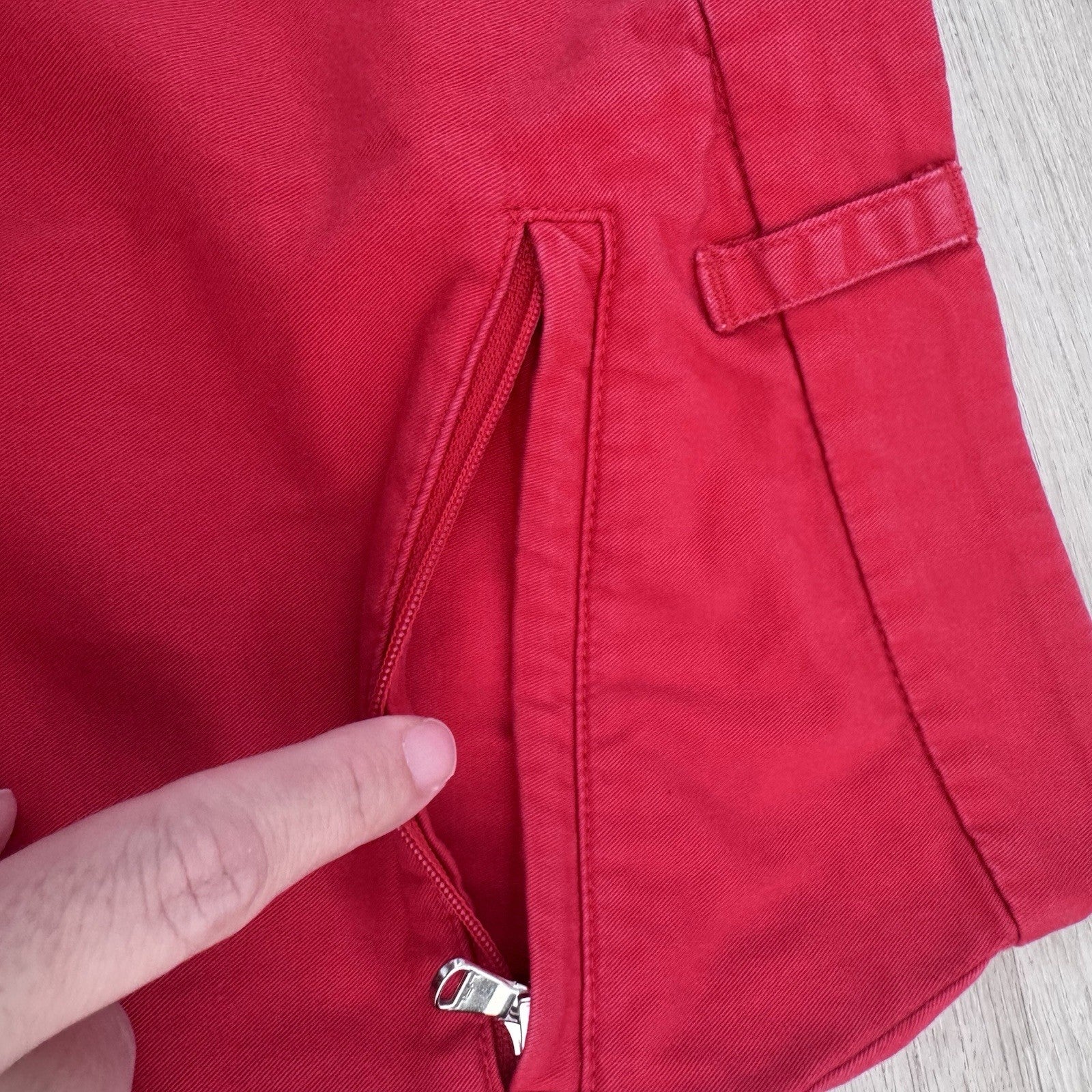 Women’s Lauren Ralph Lauren Red Bermuda Shorts Size 16 LRL Active Zip Pocket