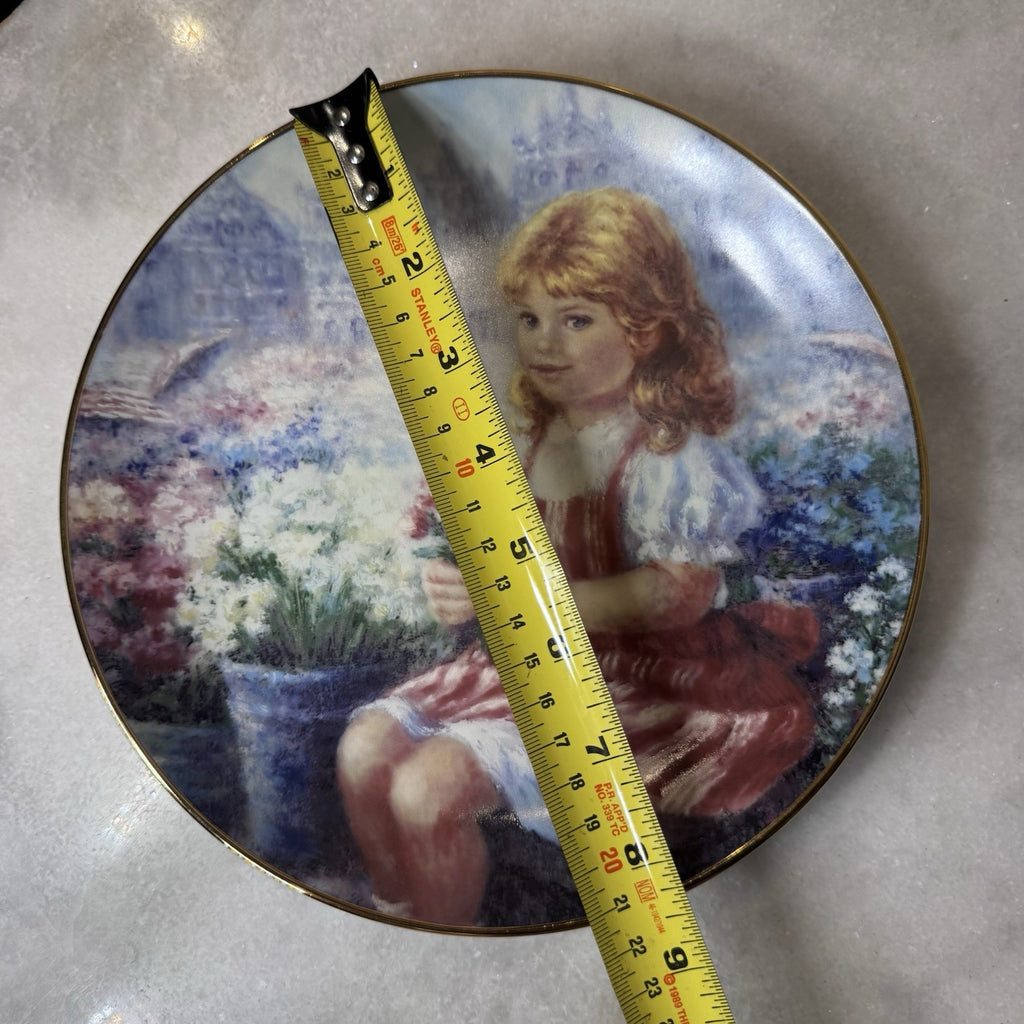 Clara of Belgium Faces of the World Hamilton Collection Plate 1988 Limited