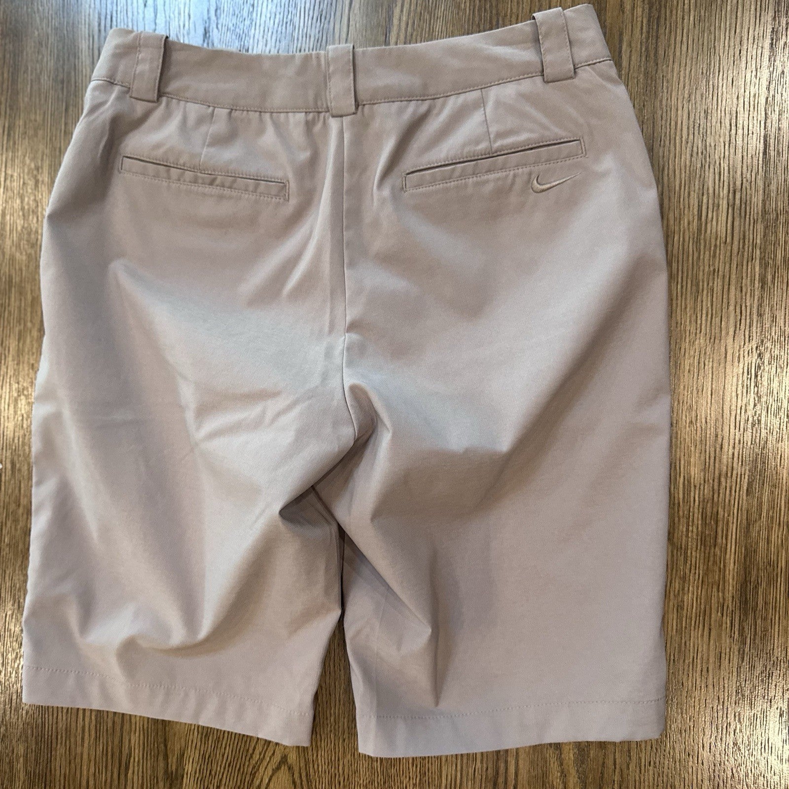 Nike Golf Dri-Fit Tour Performance Shorts Beige Size 4 Women’s Casual 