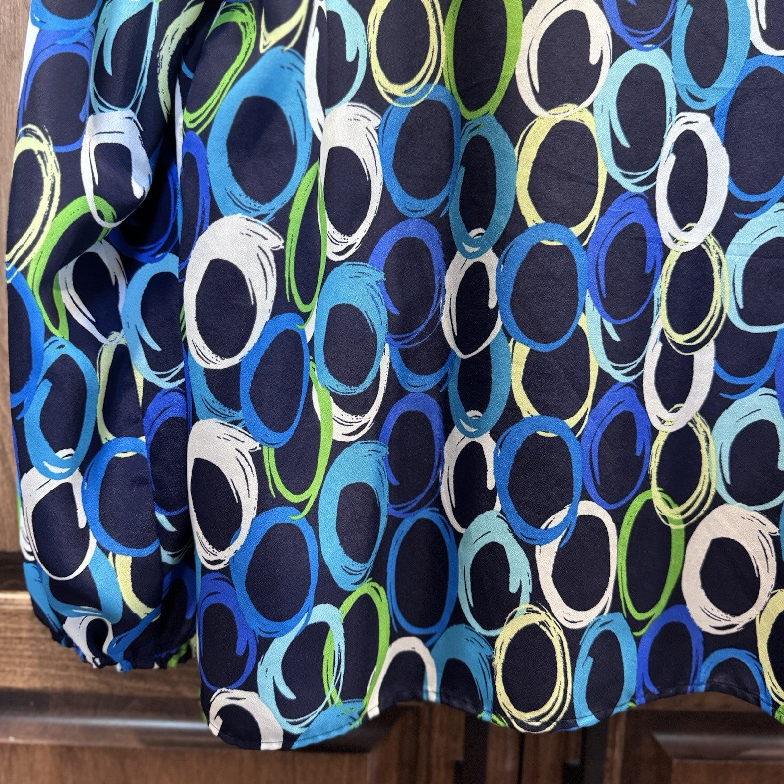 Pappagallo Boho Blouse Women’s Size L Colorful Circle Print Tie Neck 