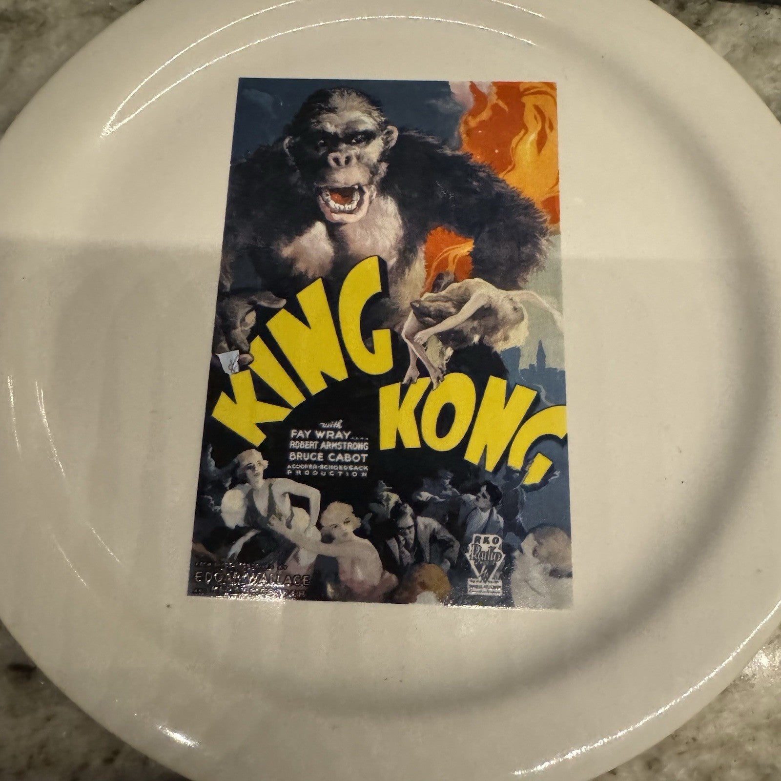 POTTERY BARN Ceramic PLATES Set of 4 HOLLYWOOD Classic MOVIES TCM 8" Diameter