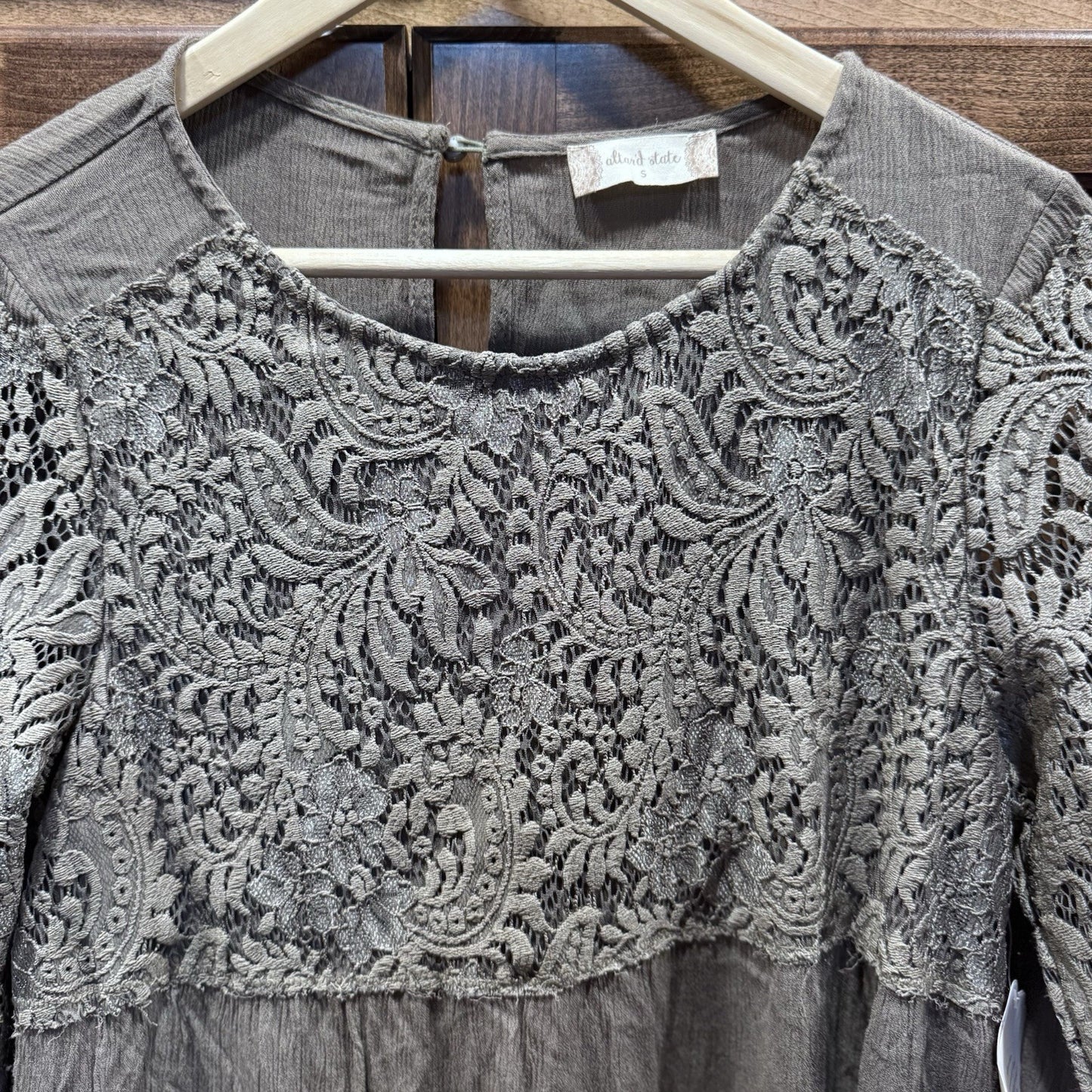 NWT Altard State Olive Green Boho Lace Tunic Dress Size Small Long Sleeve 
