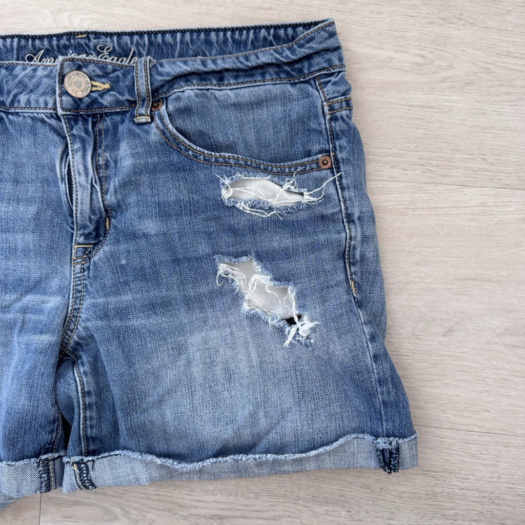 American Eagle Women’s Y2K Distressed Denim Shorts 8 Cuffed