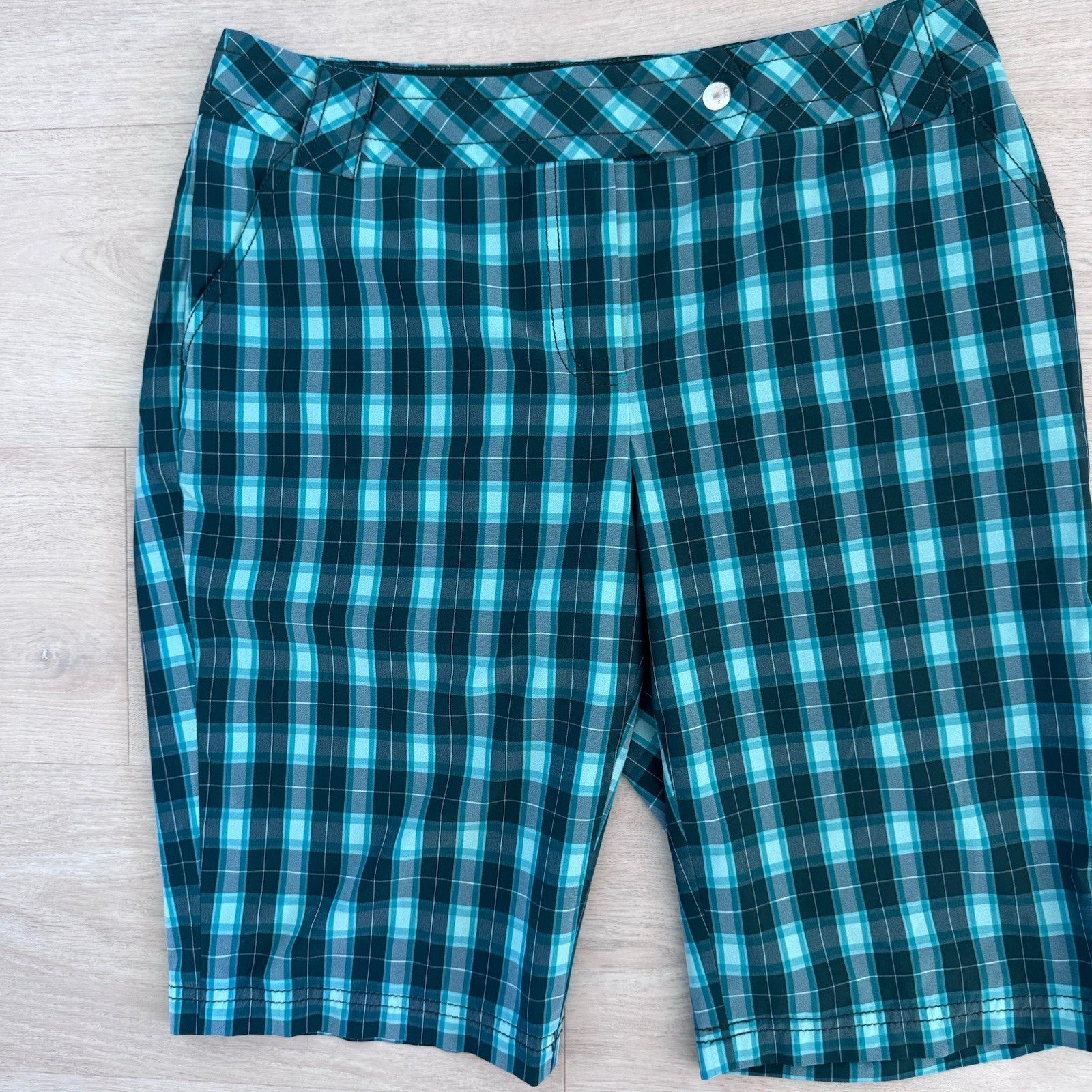 Annika Cutter Buck Plaid Golf Shorts Blue Stretch Womens 8