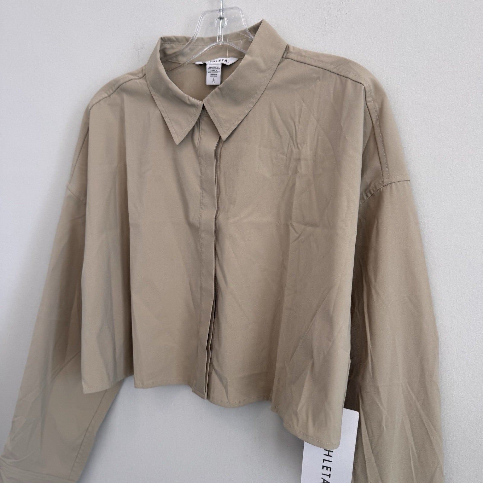 NWT Athleta Midday Ultra Cropped Button Down Shirt Size Large MSRP89