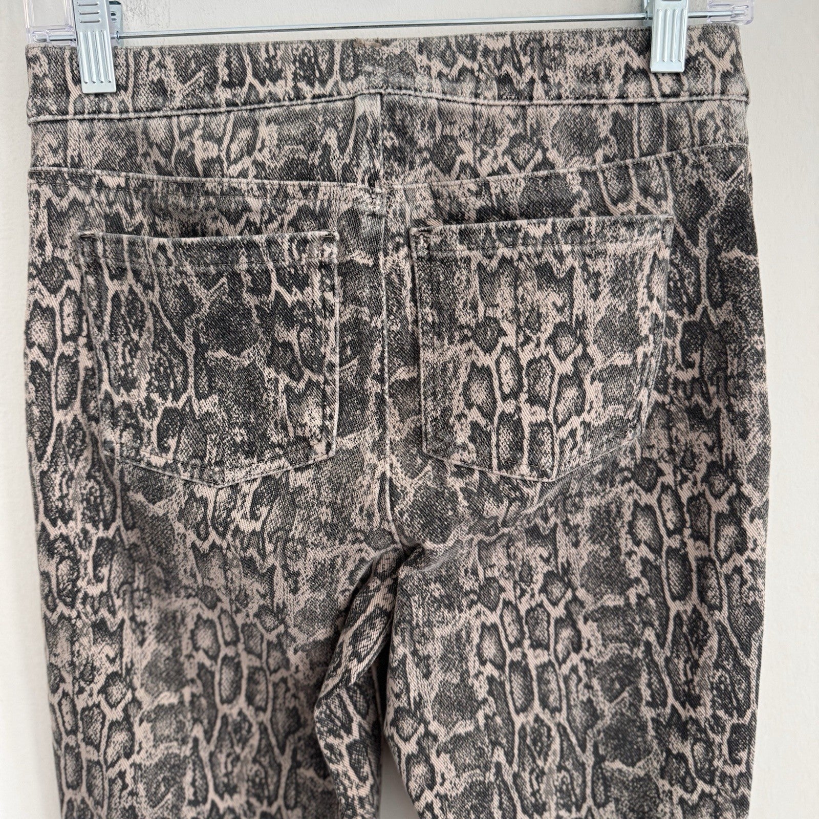 Lot of 4 Spanx Leggings Medium Faux Leather Camo Snakeskin Twill Jeggings M
