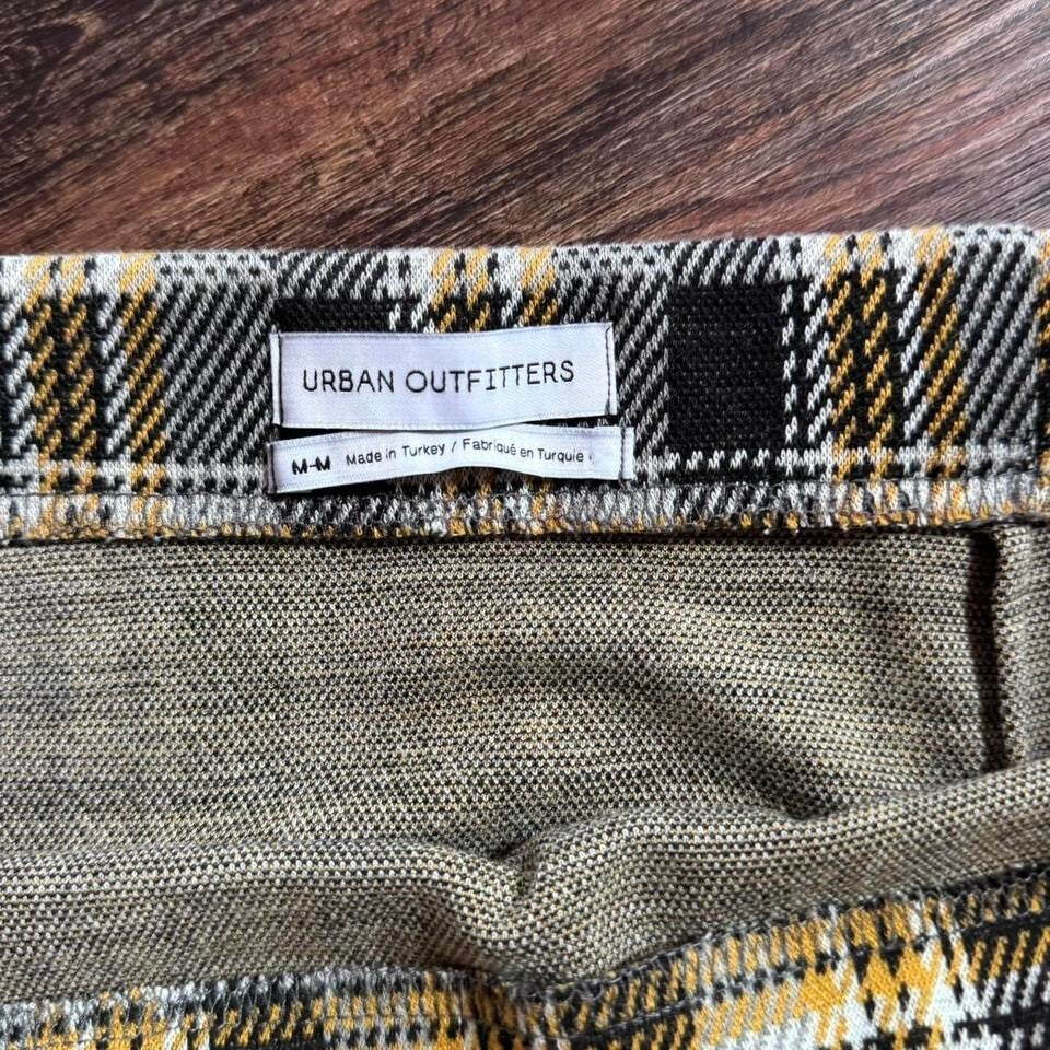 Urban Outfitters - Kinsley Ruched Mini Skirt