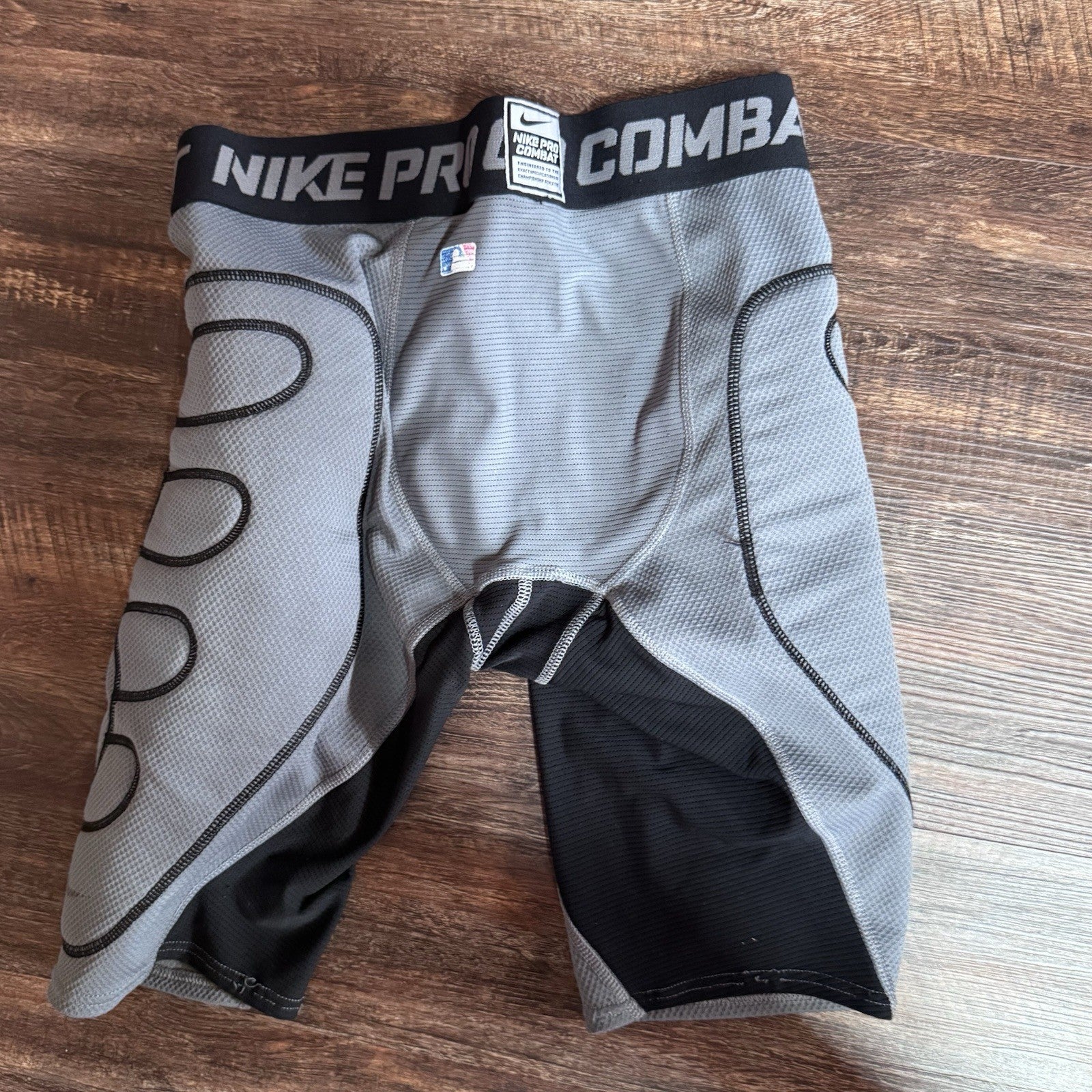 Nike Pro Combat Padded Compression Shorts Gray Black XL 429613-010 Football