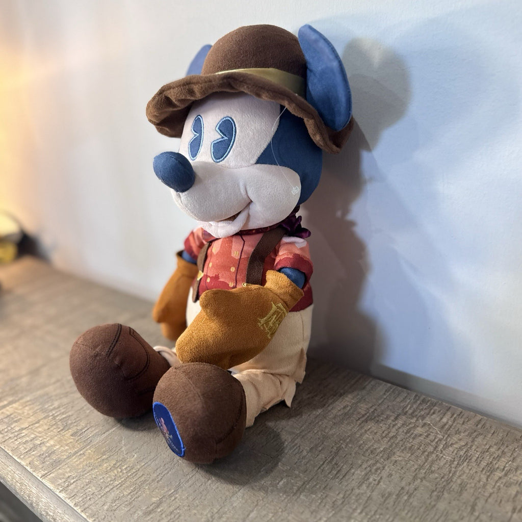 Disney Mickey Mouse Main Attraction Big Thunder Mountain Plush 9/12