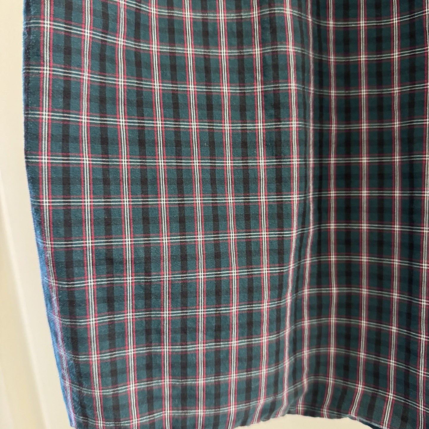 ROWM Men’s Button-Down Shirt Size M Plaid Green Pink Blue Long Sleeve Casual