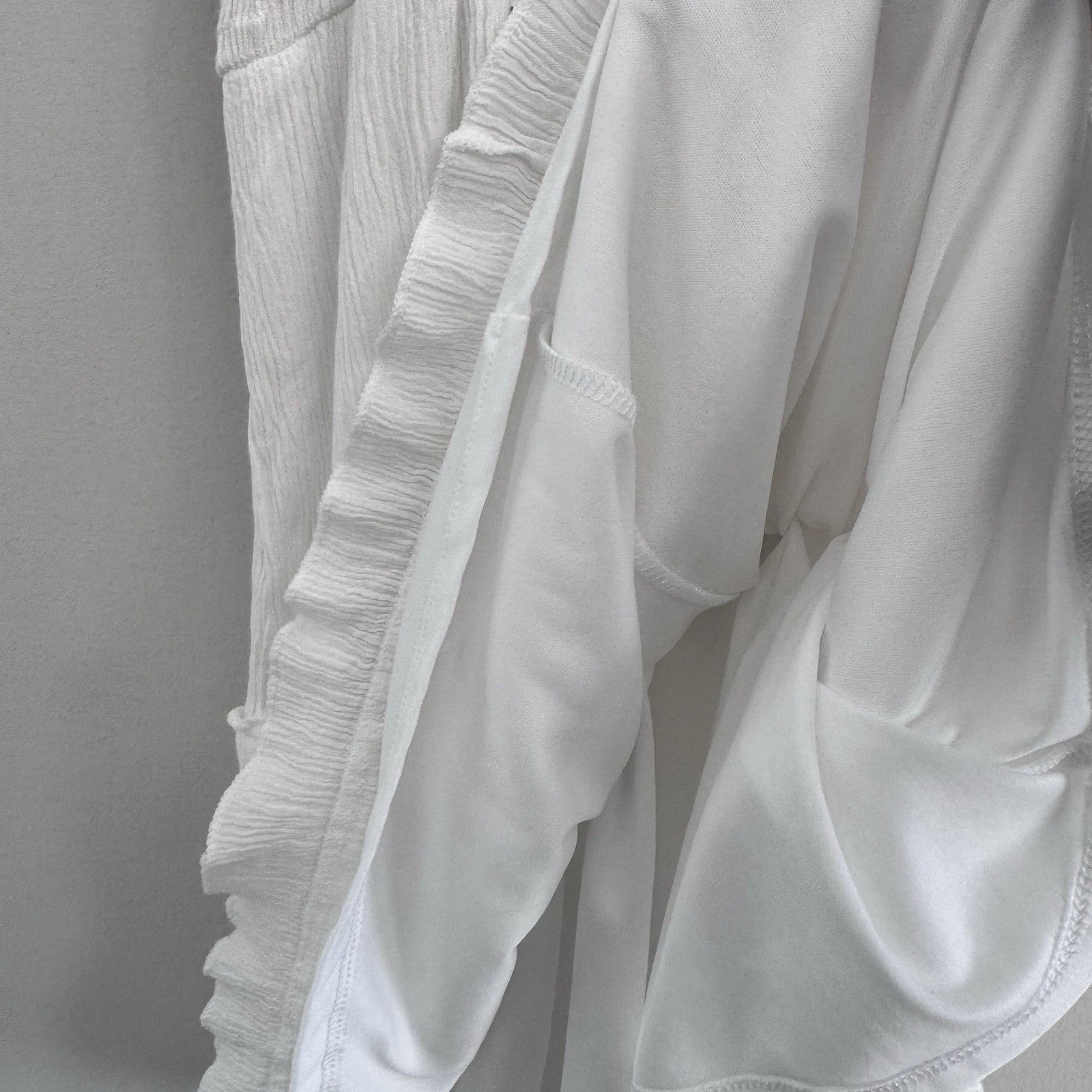 Altar’d State White Ruffle Tiered Dress L Surplice V Neck Boho