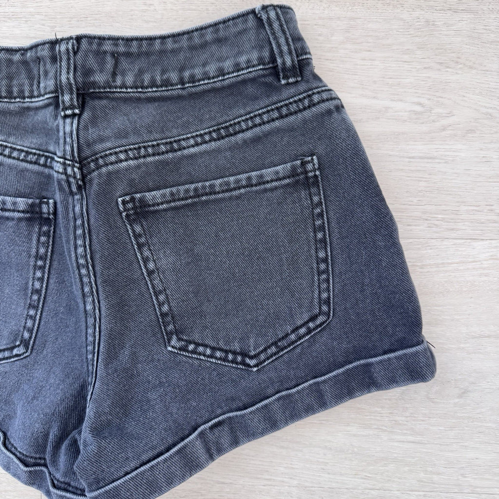PacSun Women’s Mom Shorts 22 Black High Rise Denim Cuffed
