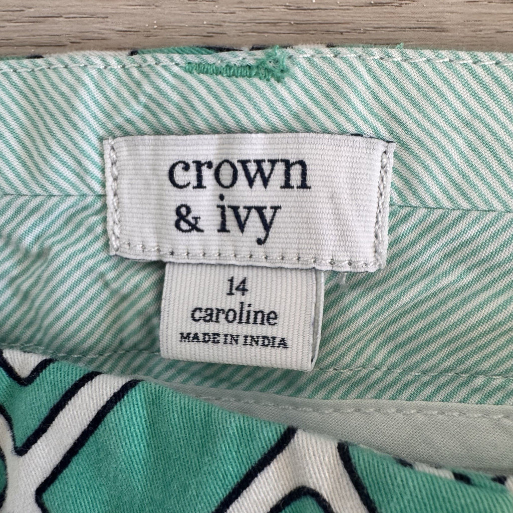 Crown & Ivy Shorts Lot Of 2  Size 14 Geometric & Medallion Print Cotton