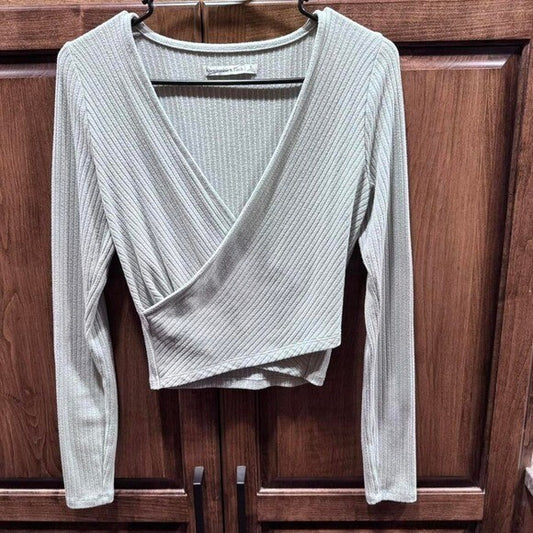 Abercrombie & Fitch Ribbed Wrap Crop Top Women's Small Gray Long Sleeve V-Neck