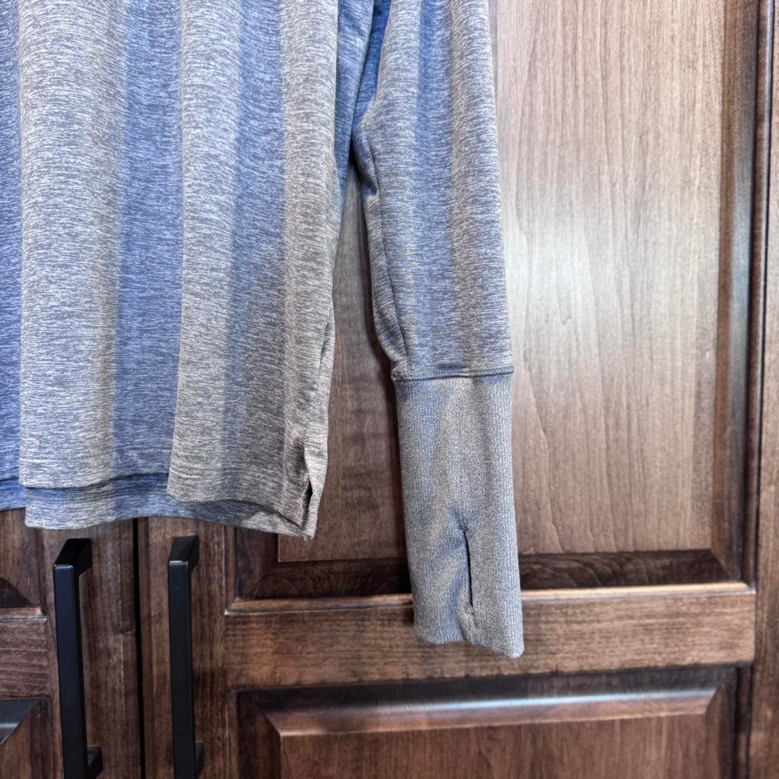Long sleeves Grey Nike Dri-Fit long sleeve shirt size small