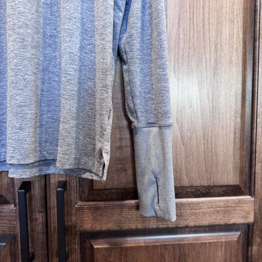Long sleeves Grey Nike Dri-Fit long sleeve shirt size small